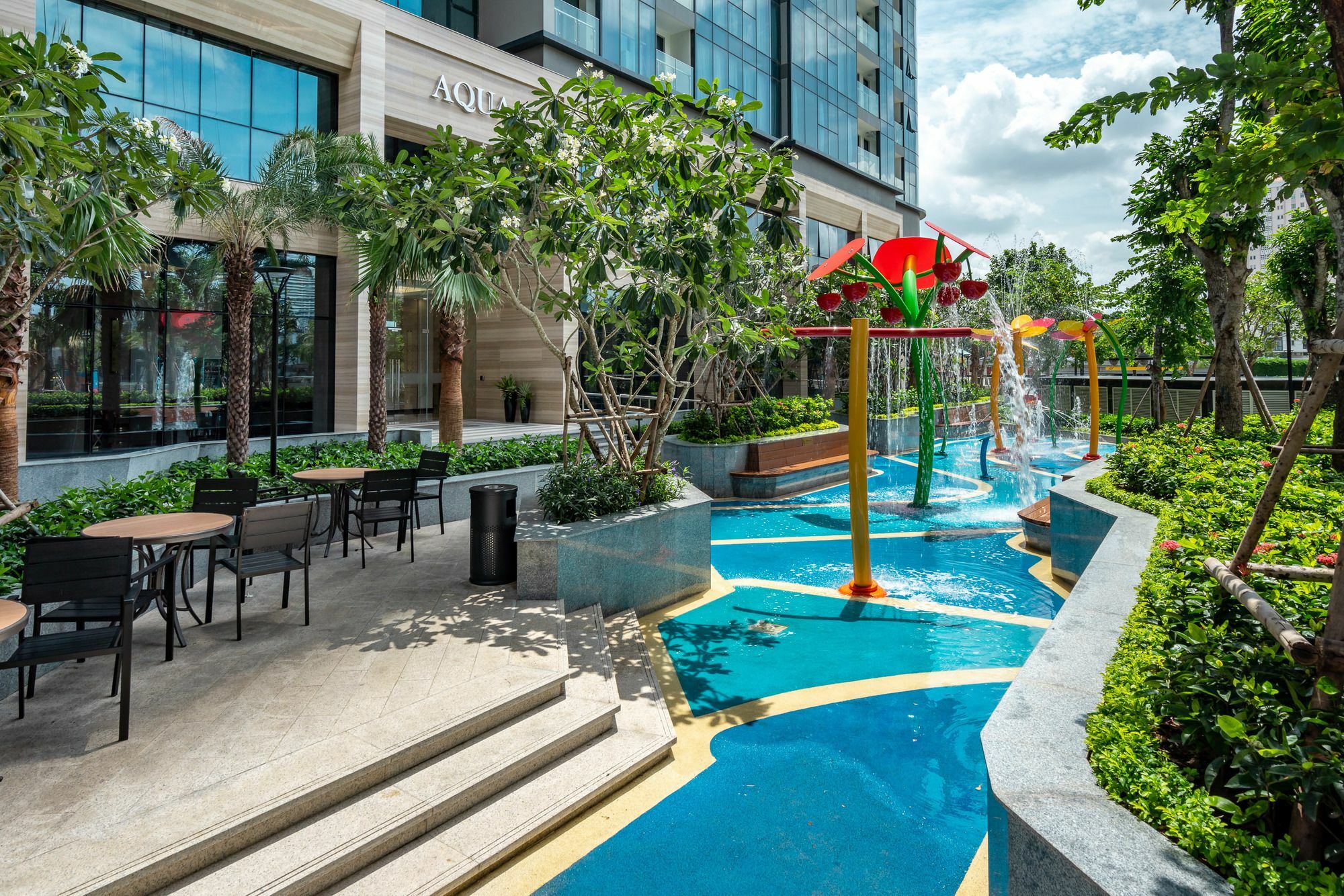 Urban House Premium Apartment โฮจิมินห์ซิตี้ ภายนอก รูปภาพ